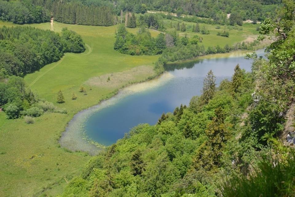 Douce Vallee Vaux-les-Saint-Claude Luaran gambar